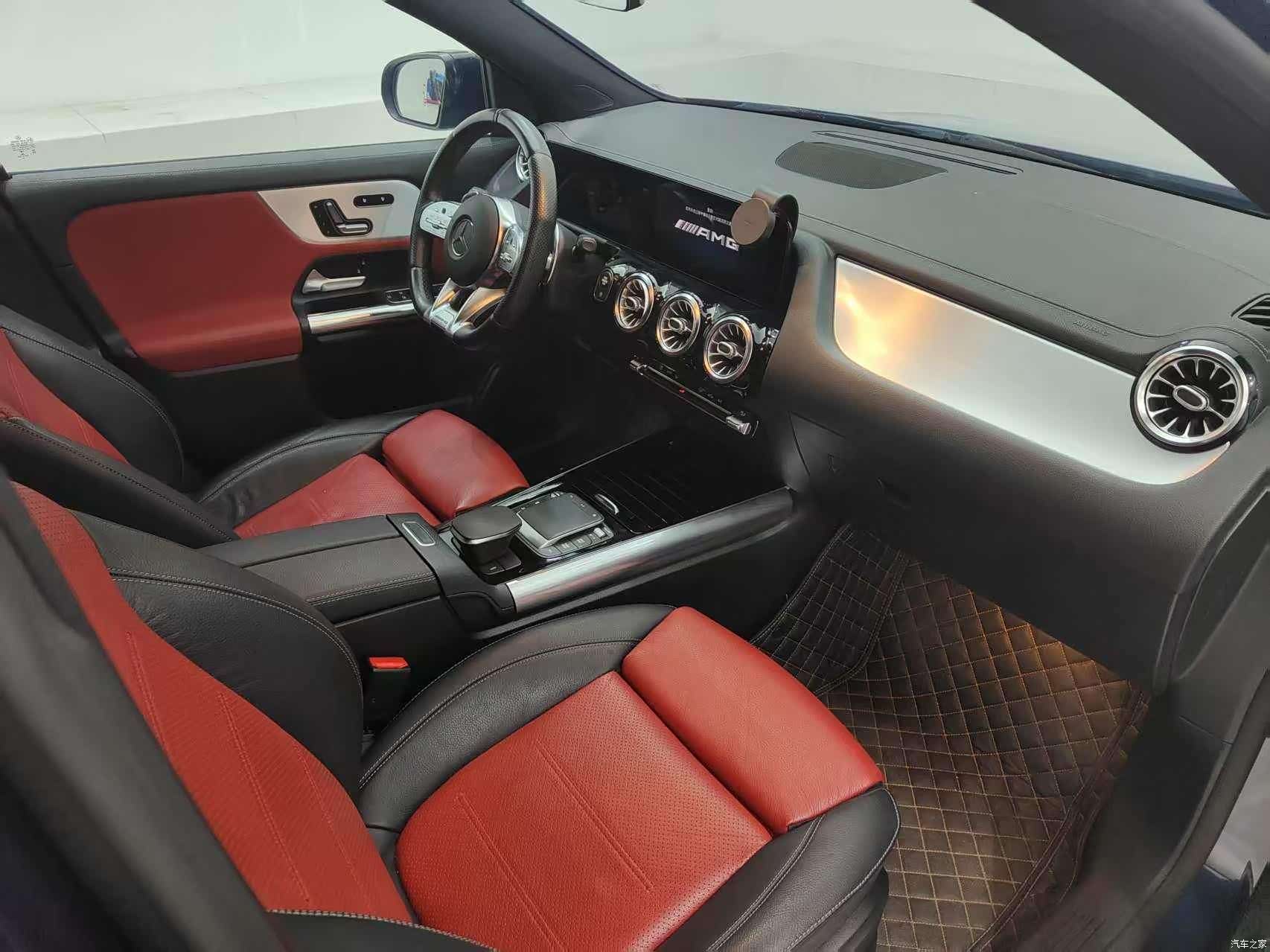 Mercedes-Benz GLA, 2021 16