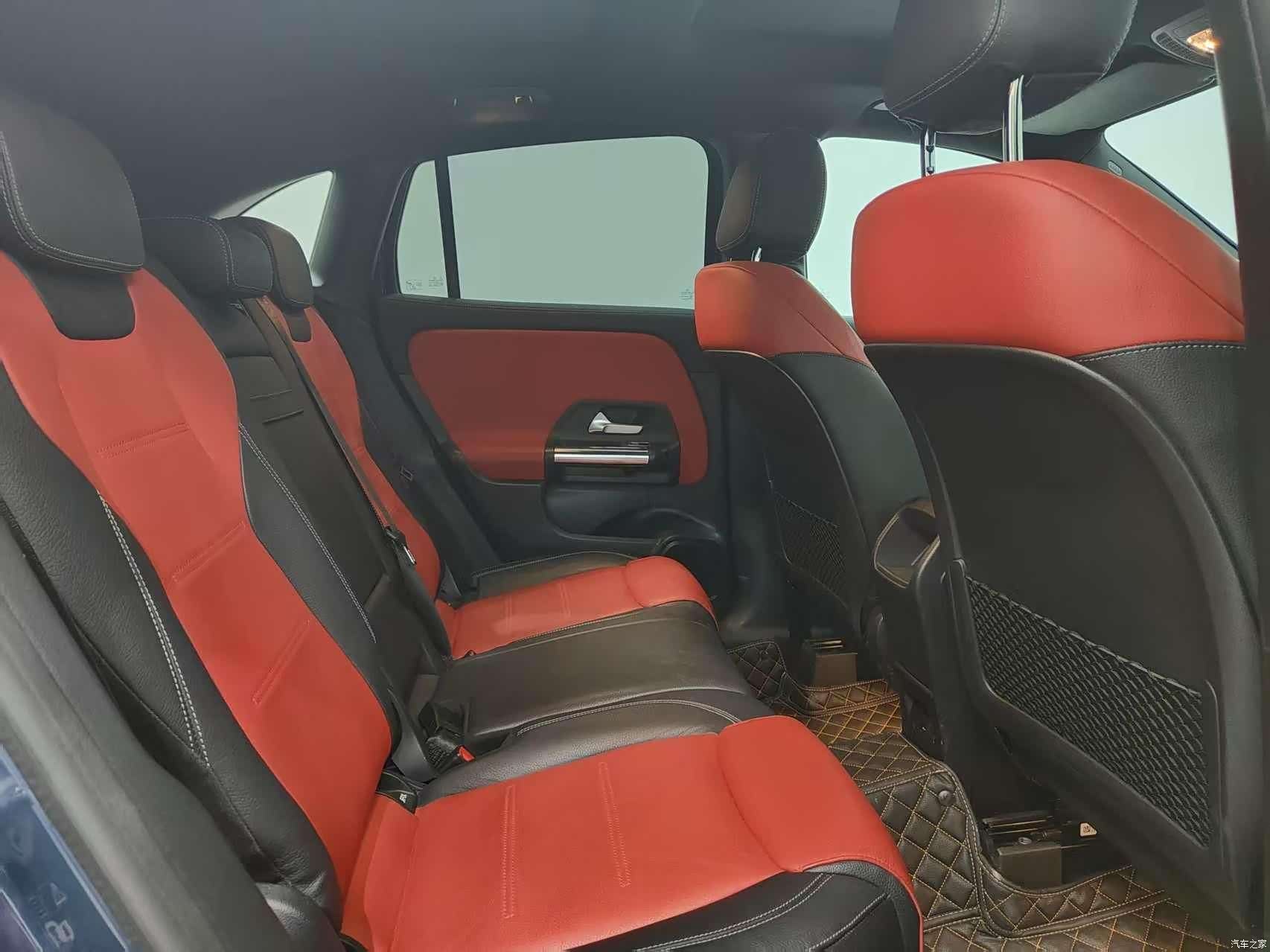 Mercedes-Benz GLA, 2021 15