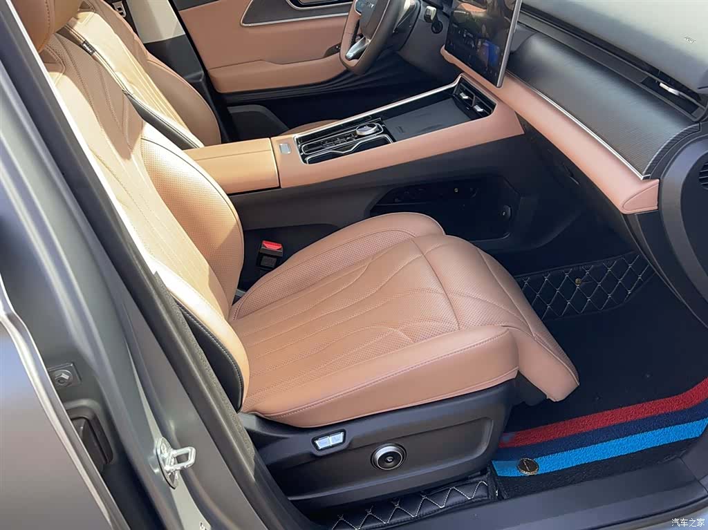 Chery Tiggo 8, 2024 7