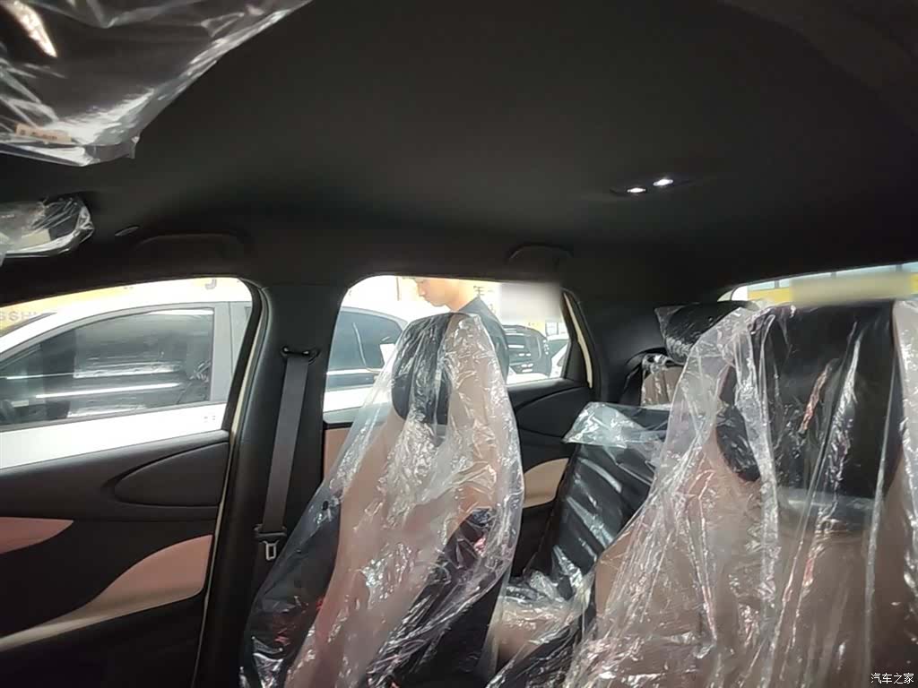 BYD Dolphin, 2026 18