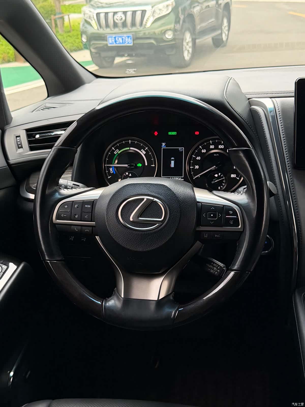 Lexus LM, 2021 14