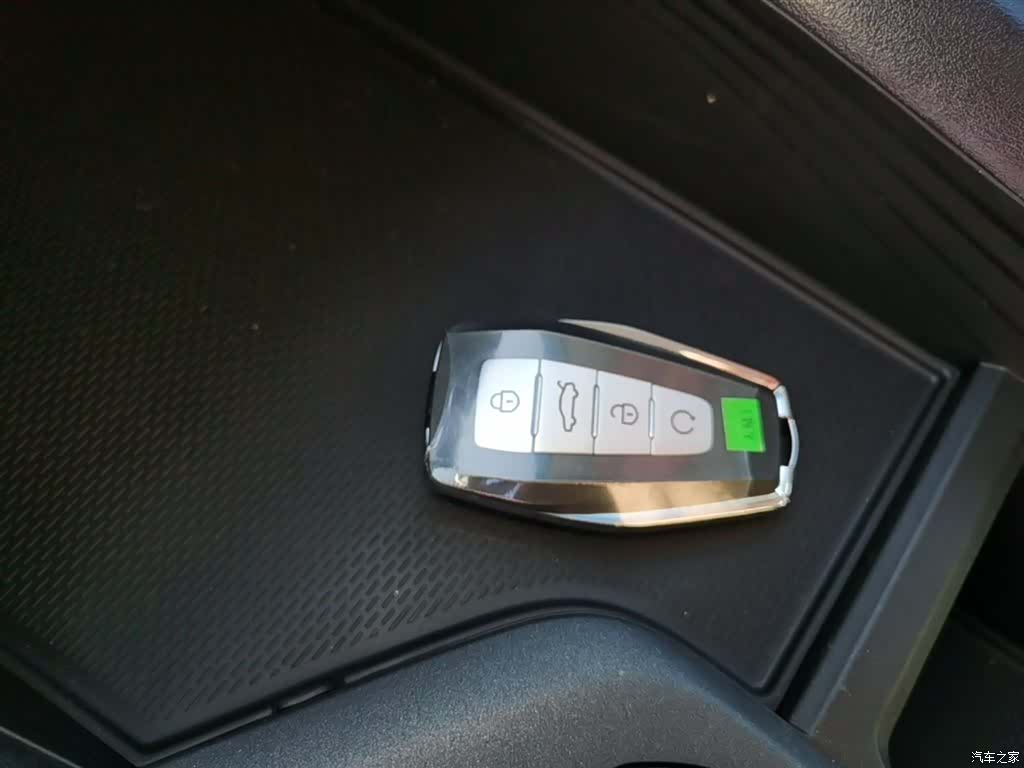 Geely Binray, 2026 9