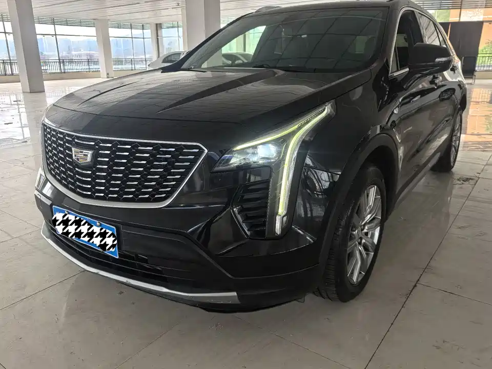 Cadillac XT4