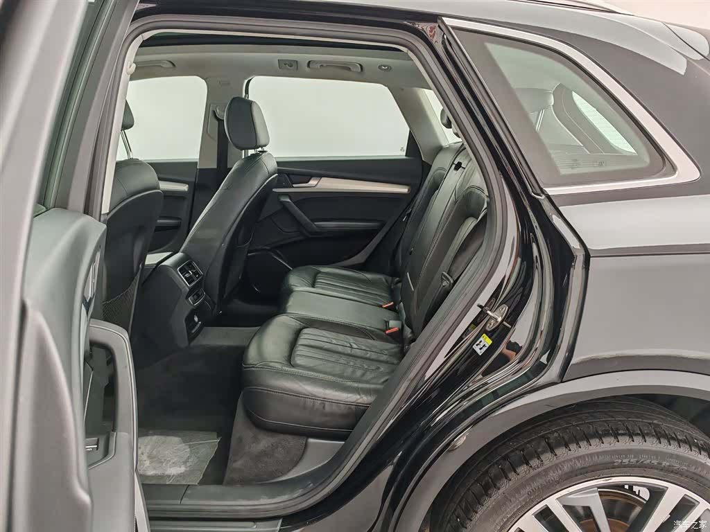 Audi Q5L, 2020 15