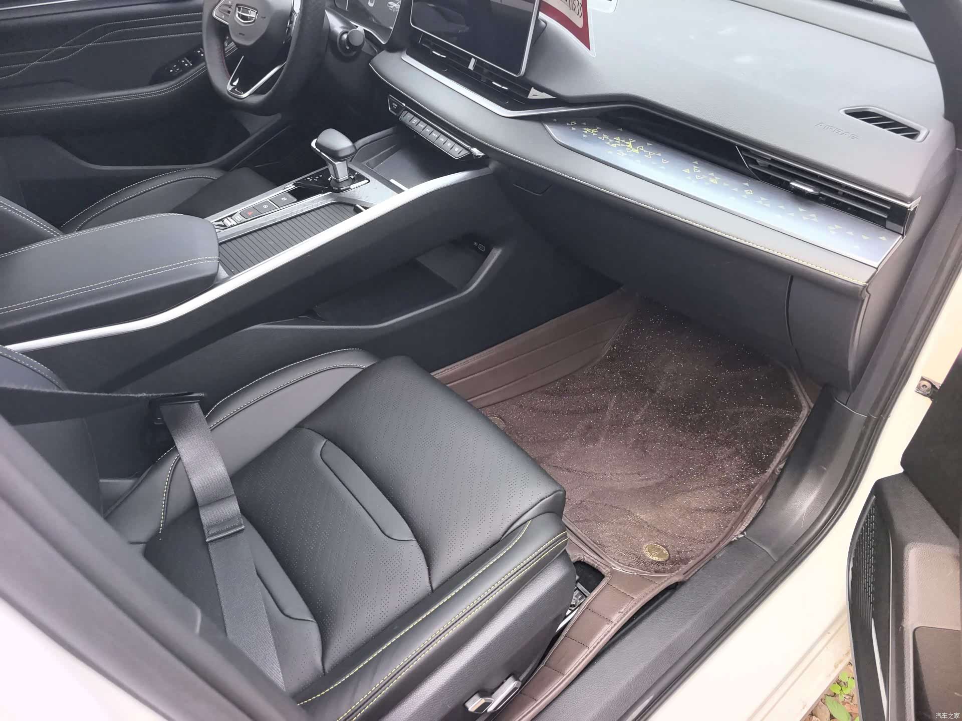 Geely Preface, 2024 4