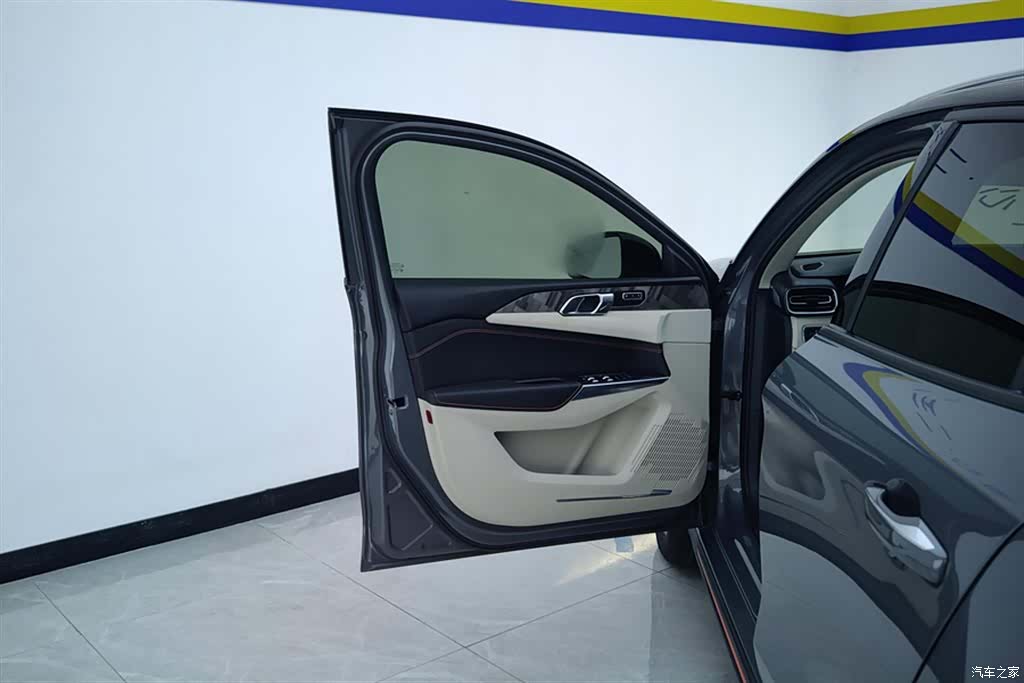 Lynk & Co 01, 2019 7