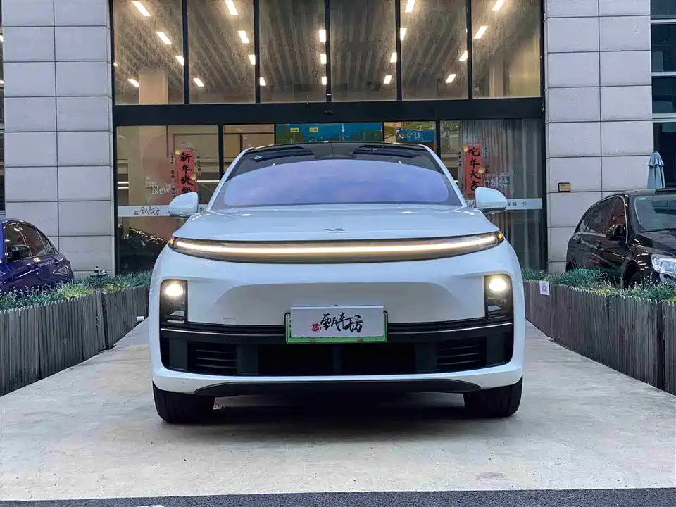 Li Auto Ideal L7