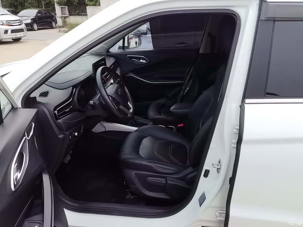 JAC S4, 2019 15