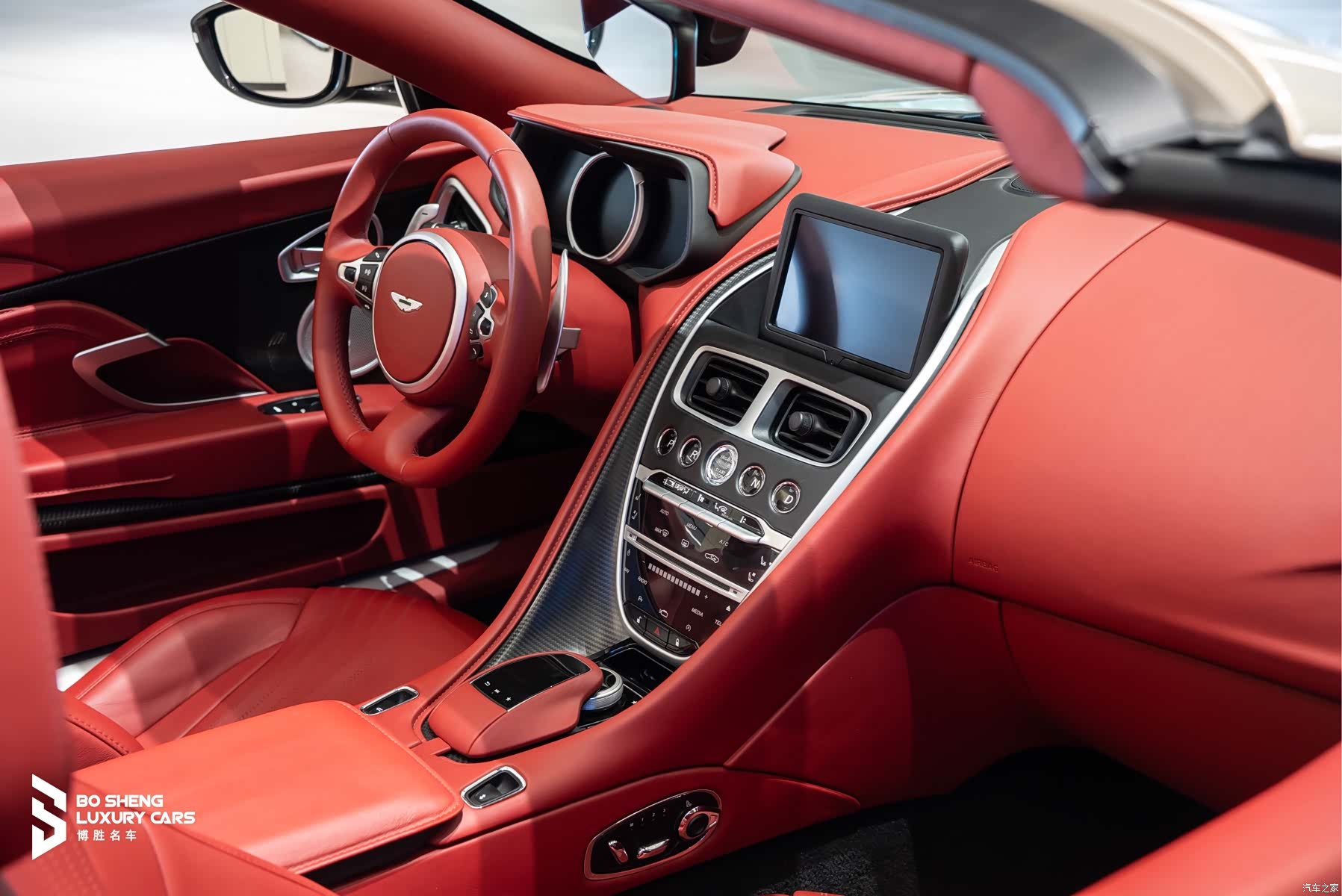 Aston Martin DB11, 2018 21