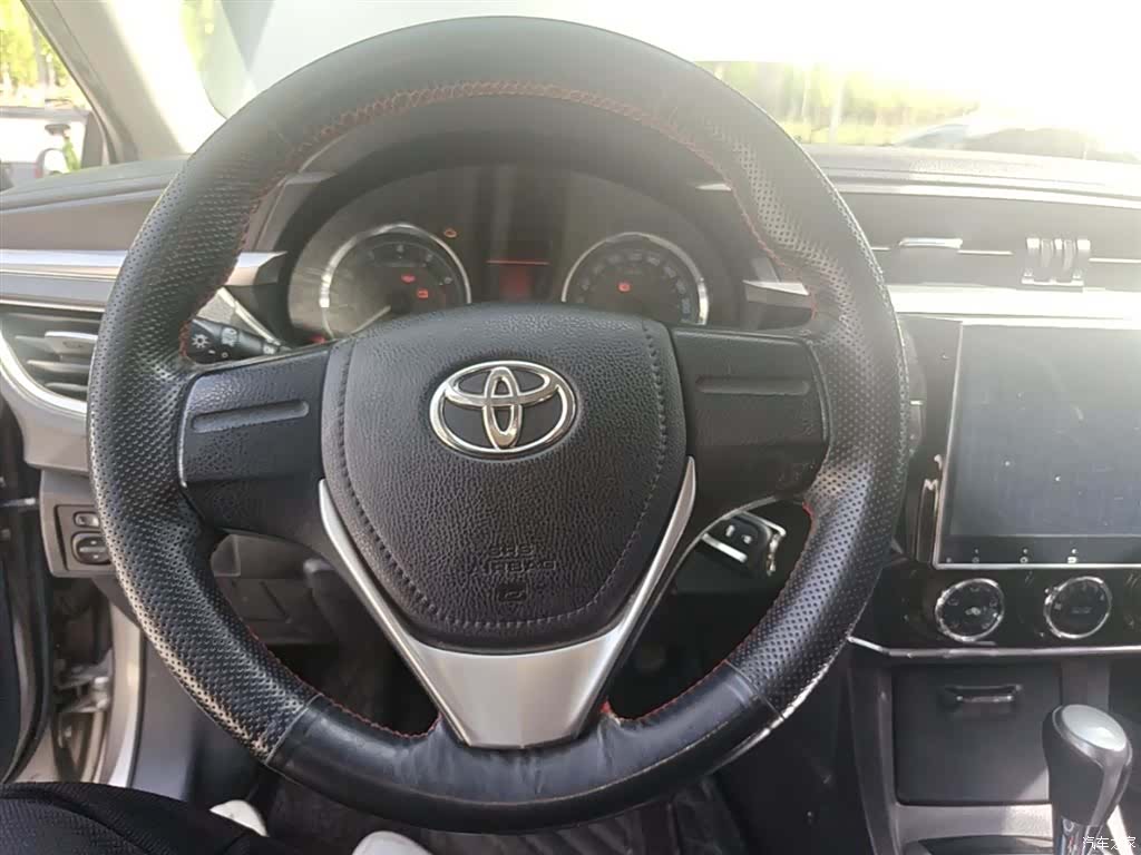 Toyota Corolla, 2016 11