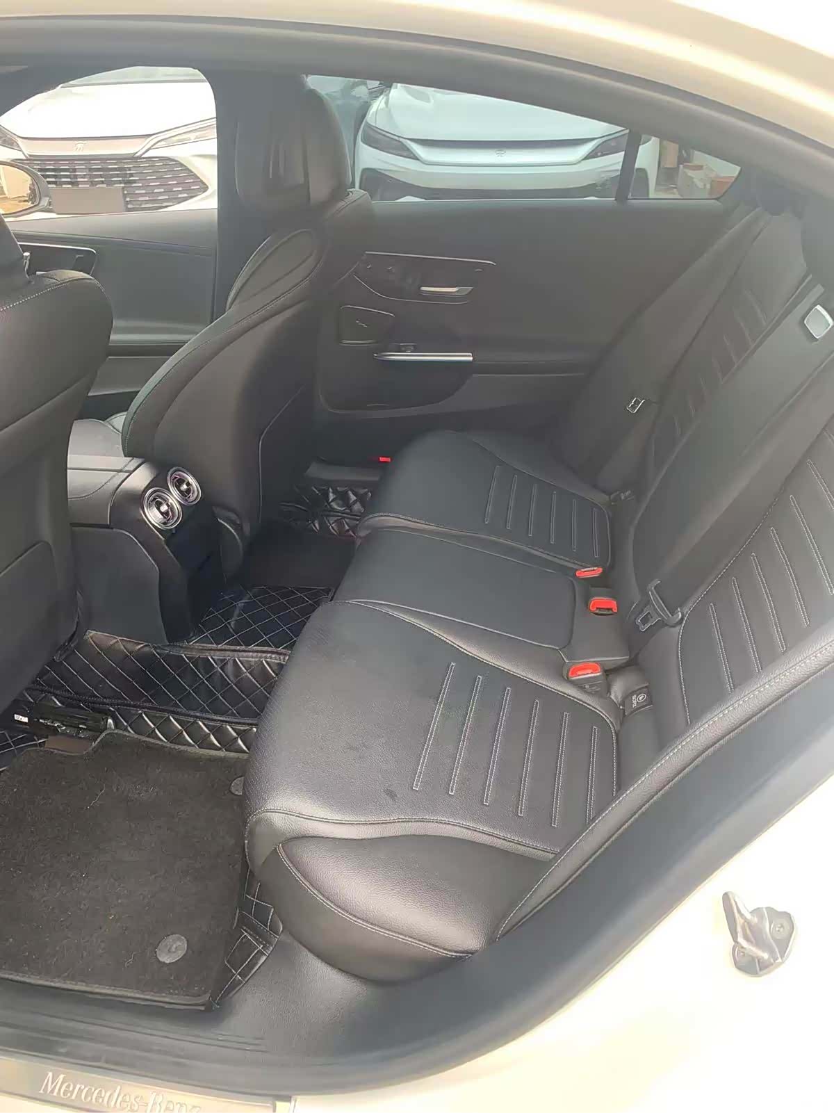 Mercedes-Benz C-Class, 2022 13