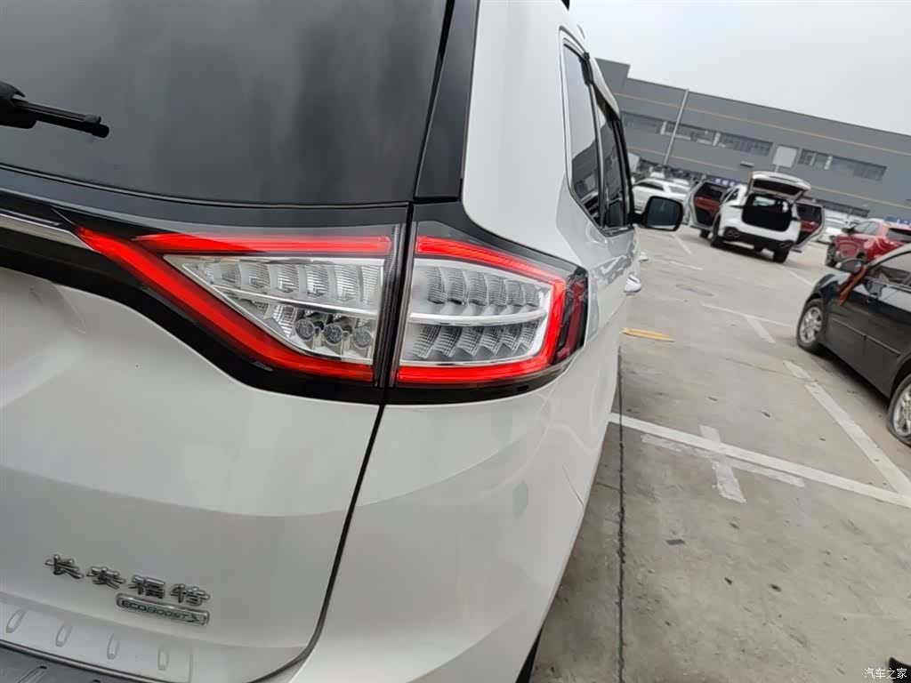 Ford Edge, 2020 8