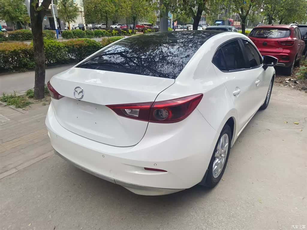 Mazda Mazda3, 2018 8