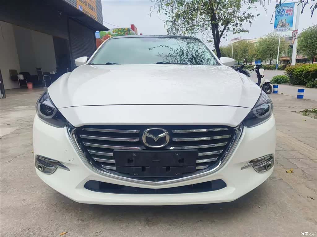 Mazda Mazda3, 2018 2