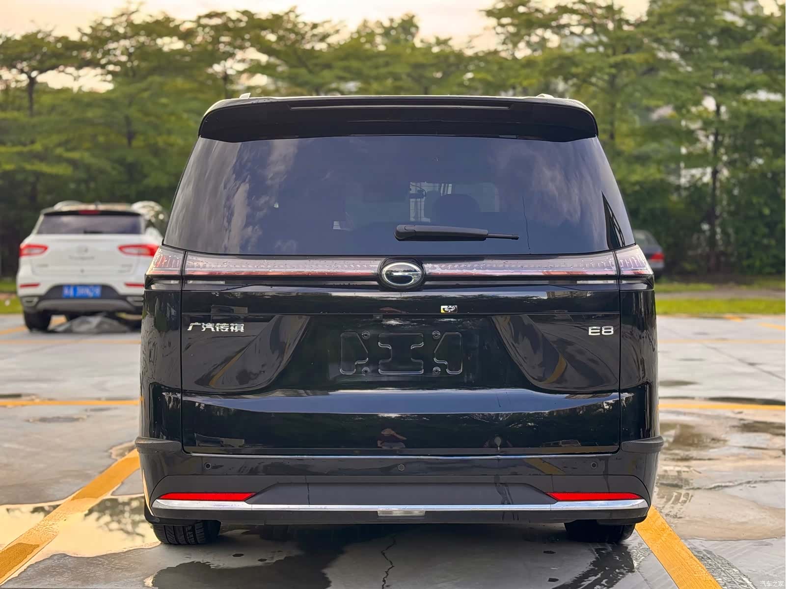 Trumpchi E8, 2024 29