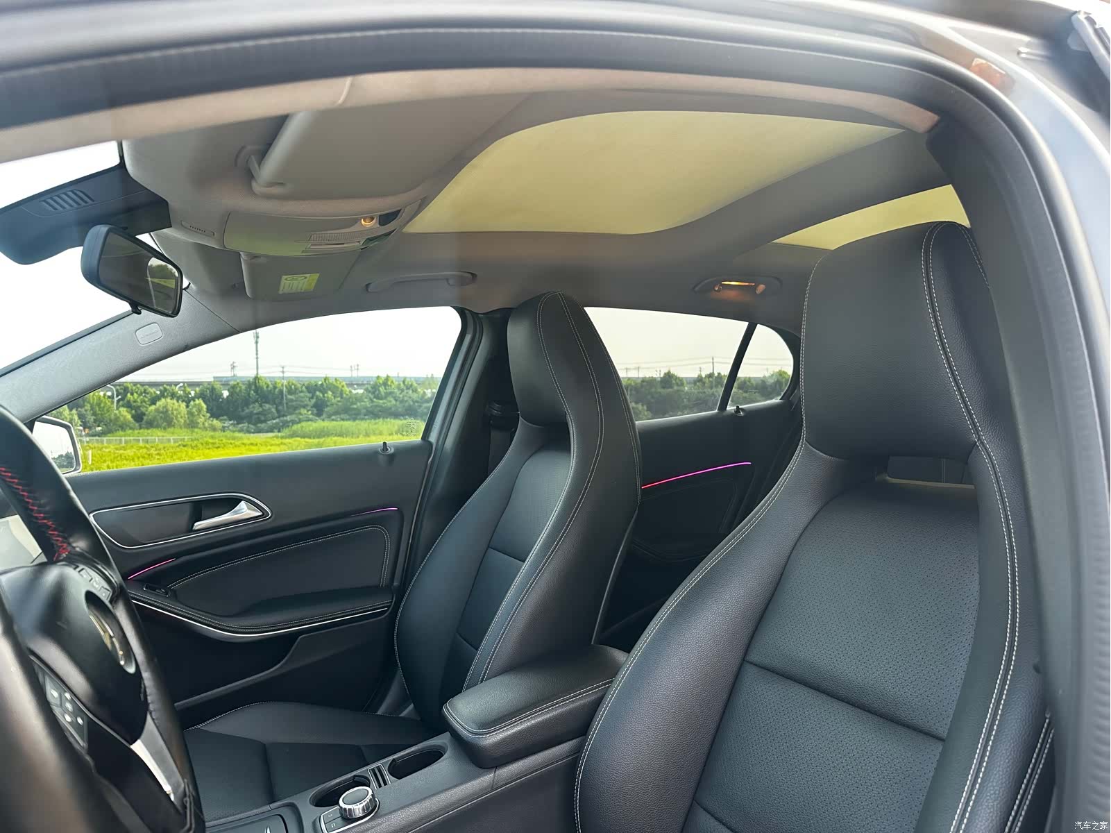 Mercedes-Benz GLA, 2015 6
