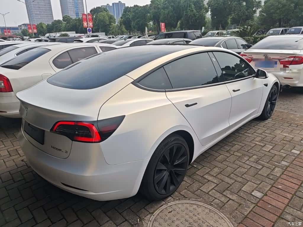 Tesla Model 3, 2022 7
