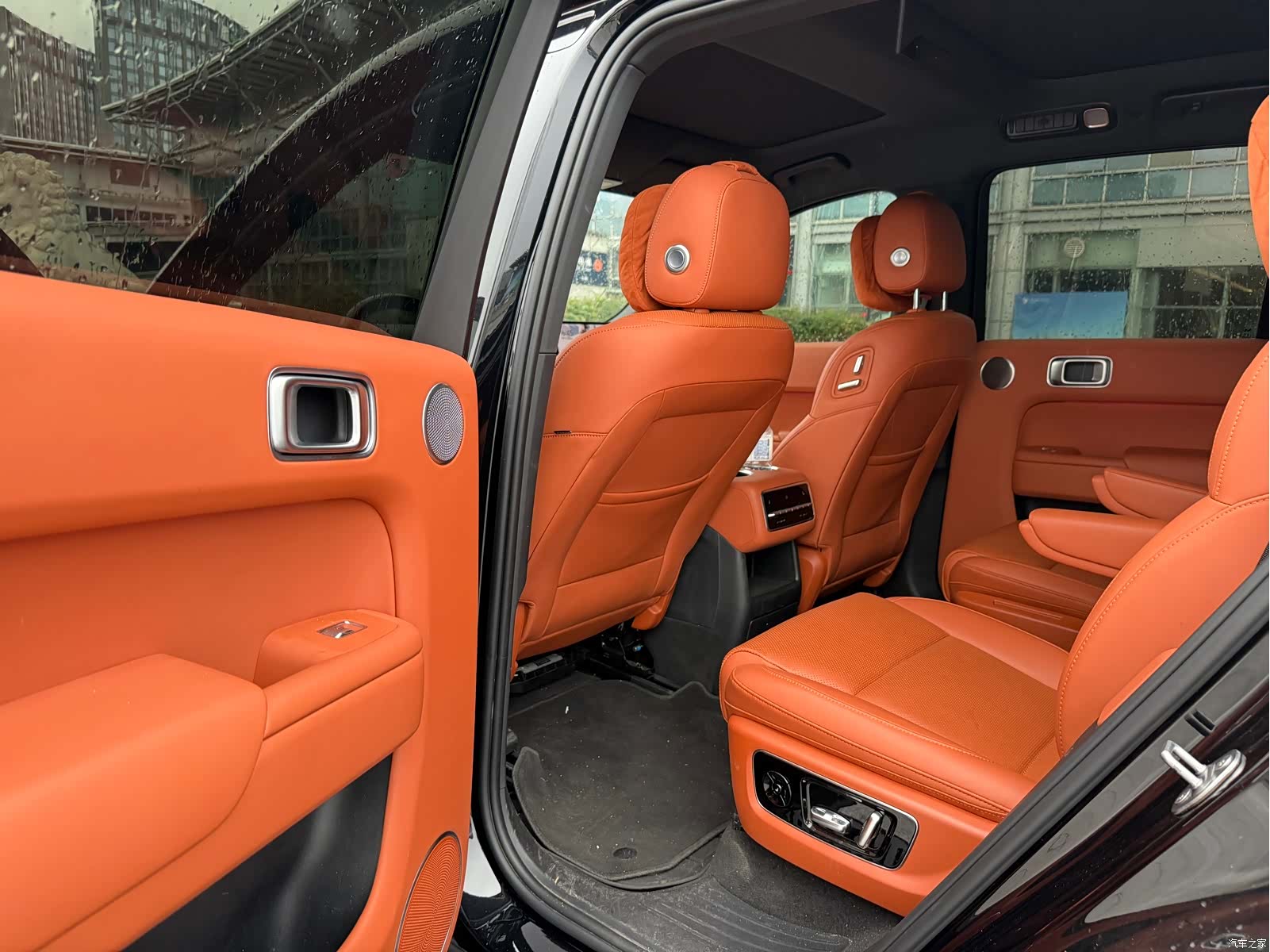 Li Auto L8, 2024 все фото