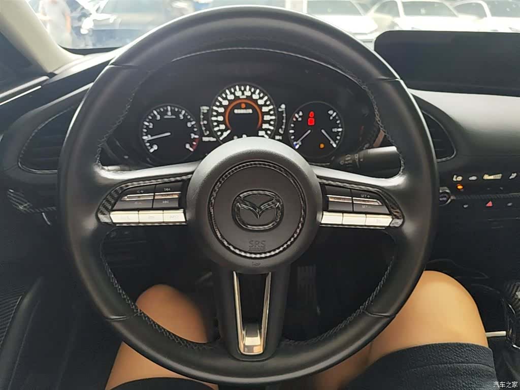 Mazda Mazda3, 2020 11