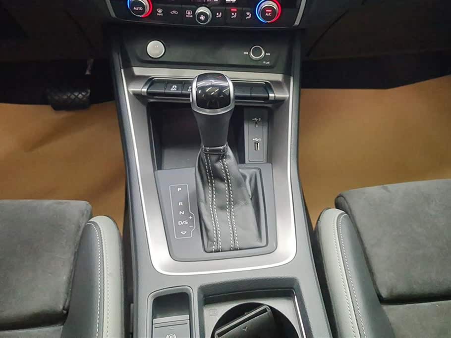 Audi Q3 Audi Q3