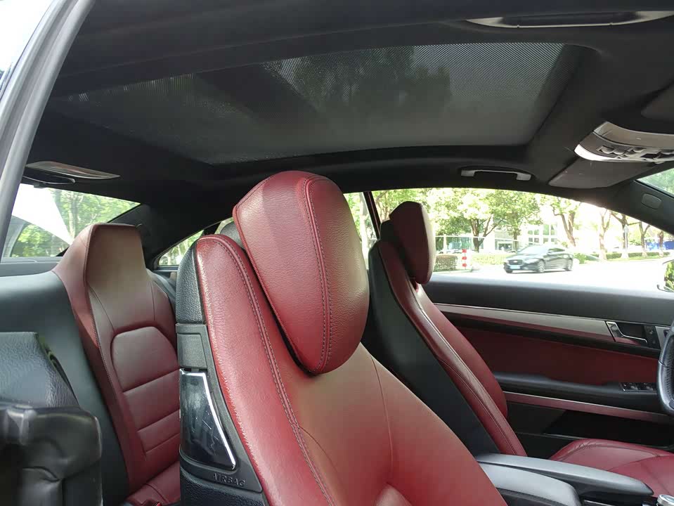 Mercedes-Benz E-class Mercedes-Benz E-class