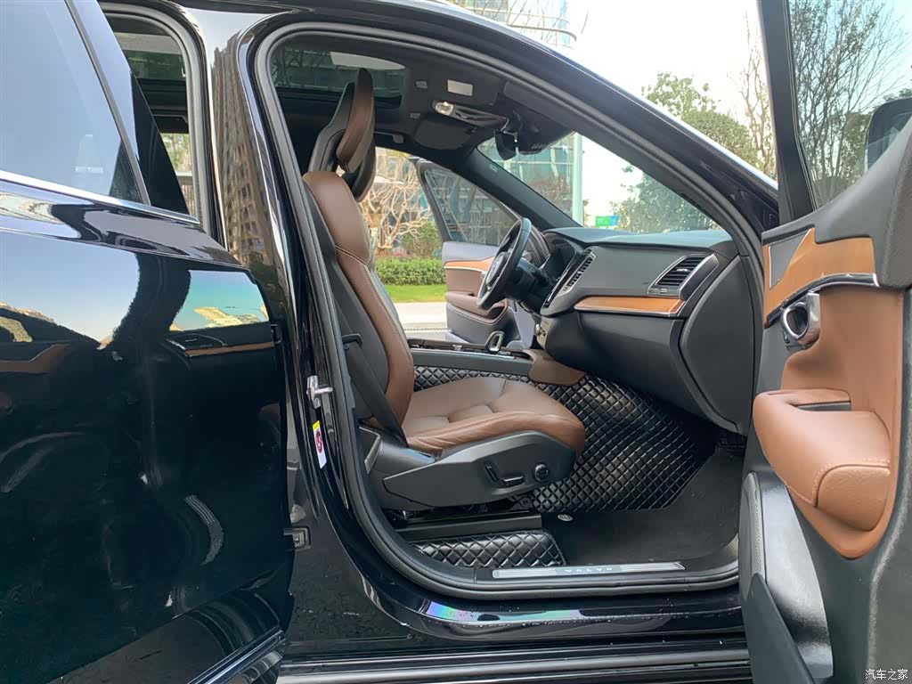 Volvo XC90, 2022 13