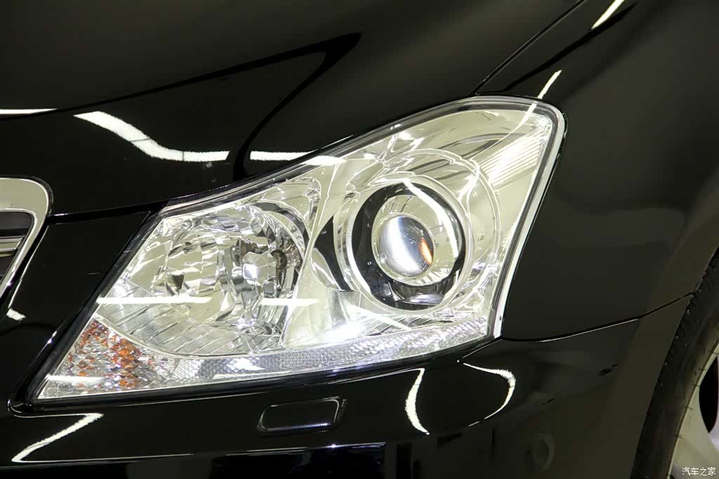 Toyota Crown, 2013 33