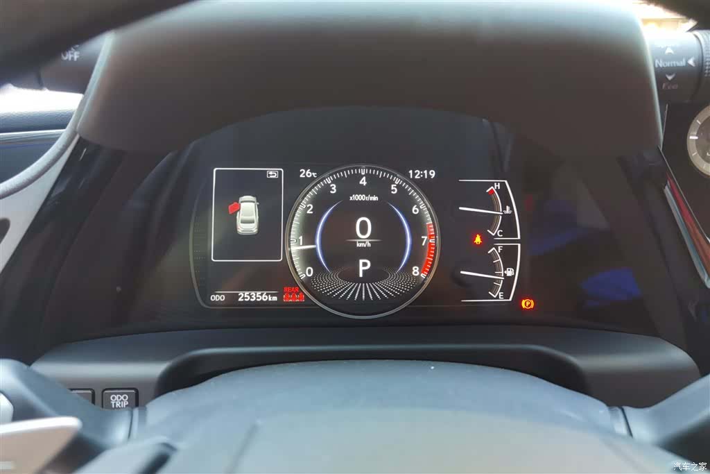 Lexus ES, 2024 14