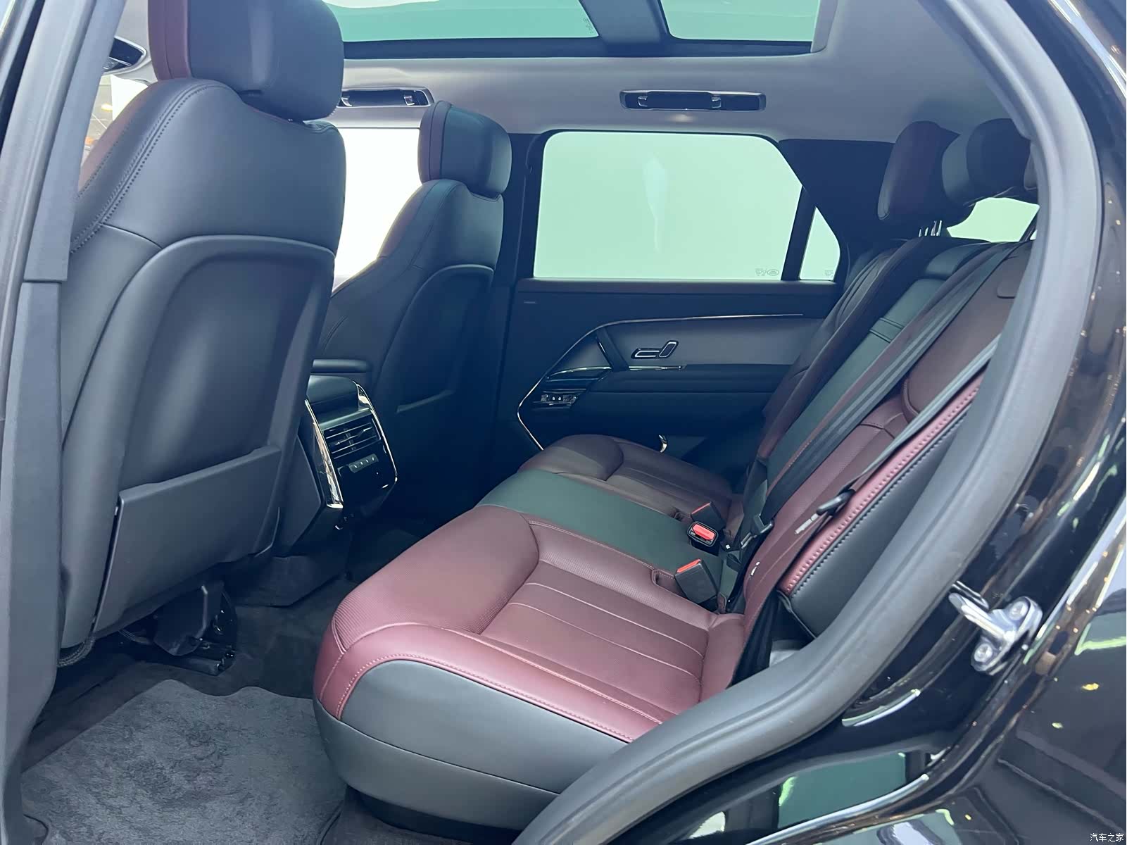 Land Rover Range Rover, 2024 15