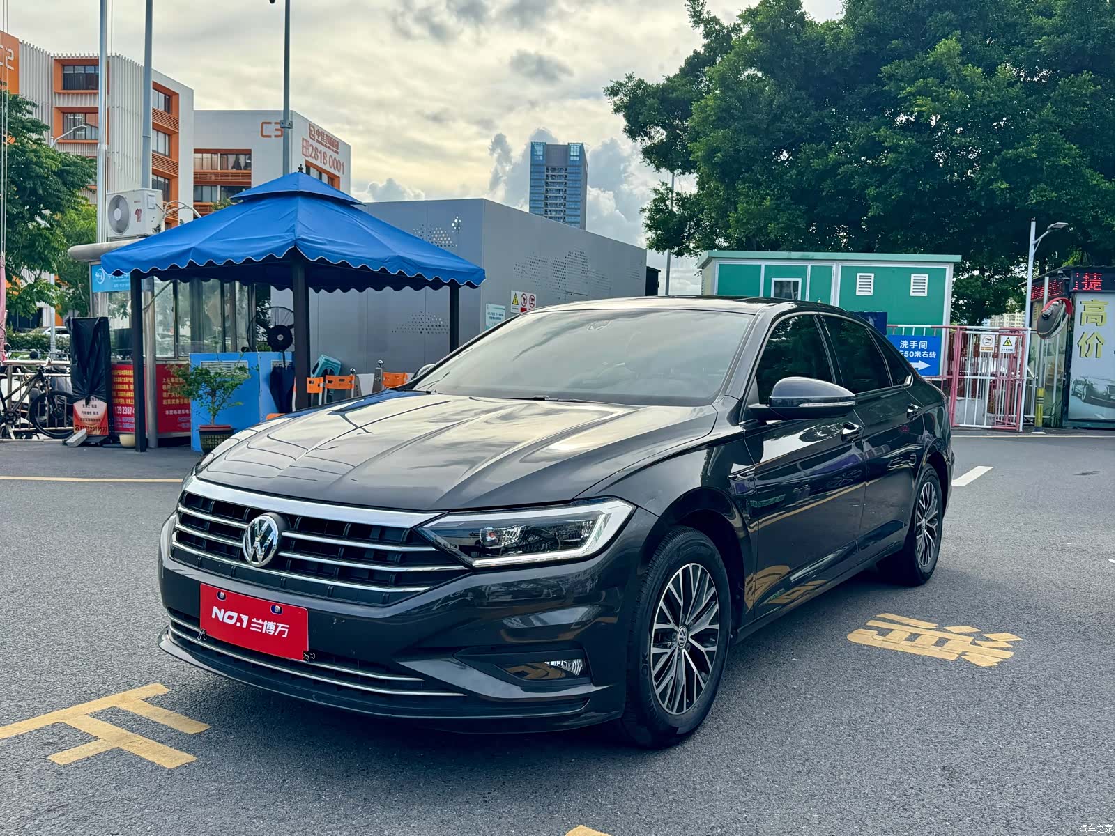 Volkswagen Sagitar, 2021 1