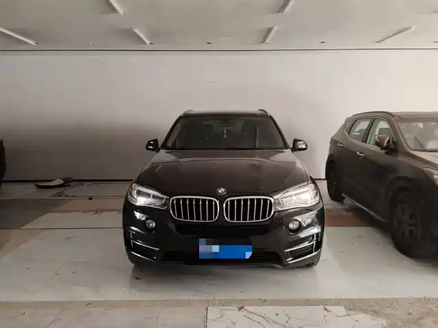 BMW X5 2018 — купить из Китая под заказ