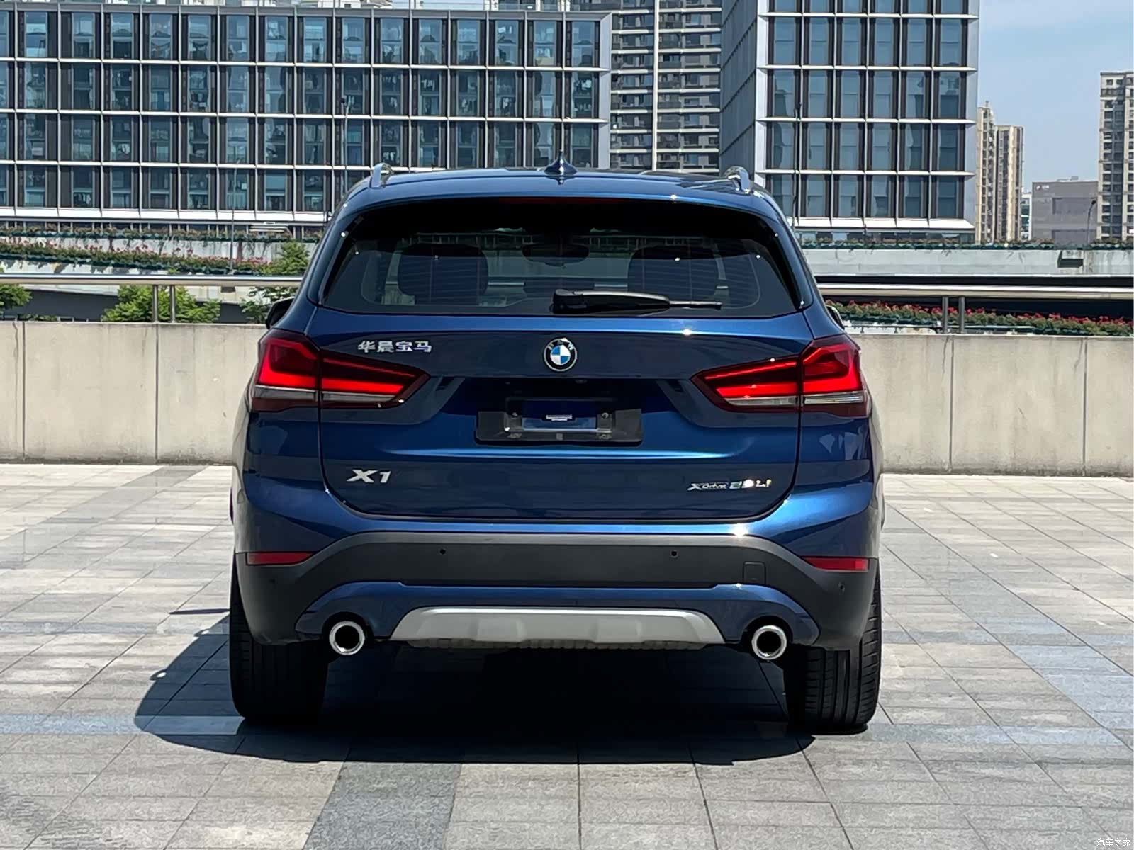 BMW X1, 2020 все фото