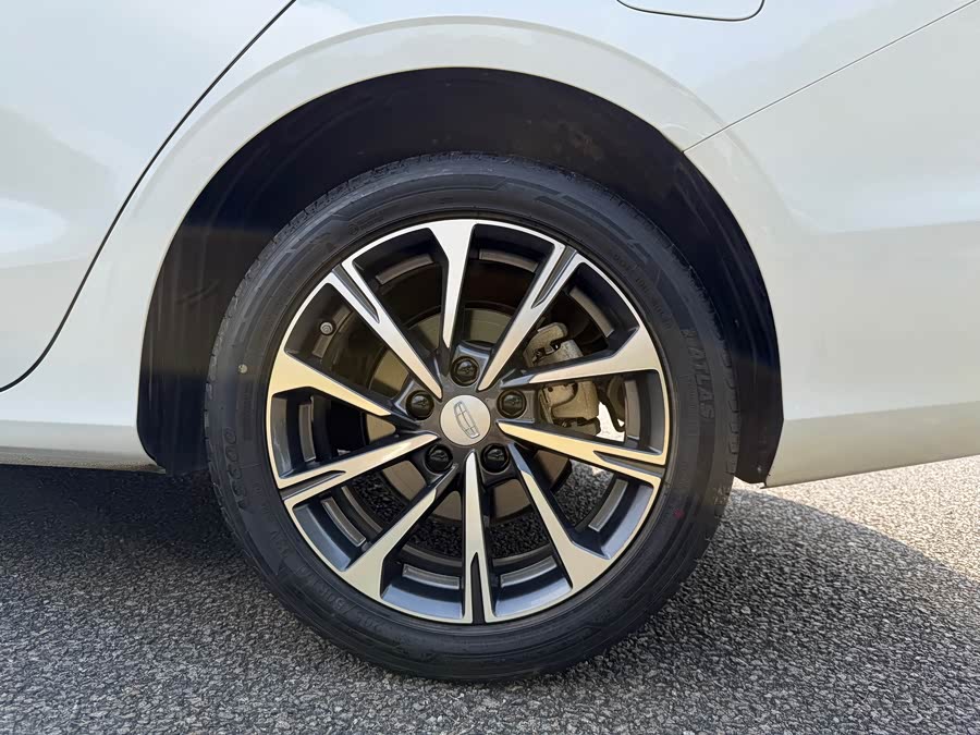 Geely Emgrand 2024, фото 17
