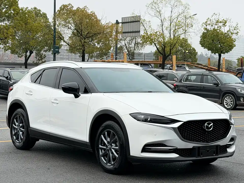 Mazda CX-4