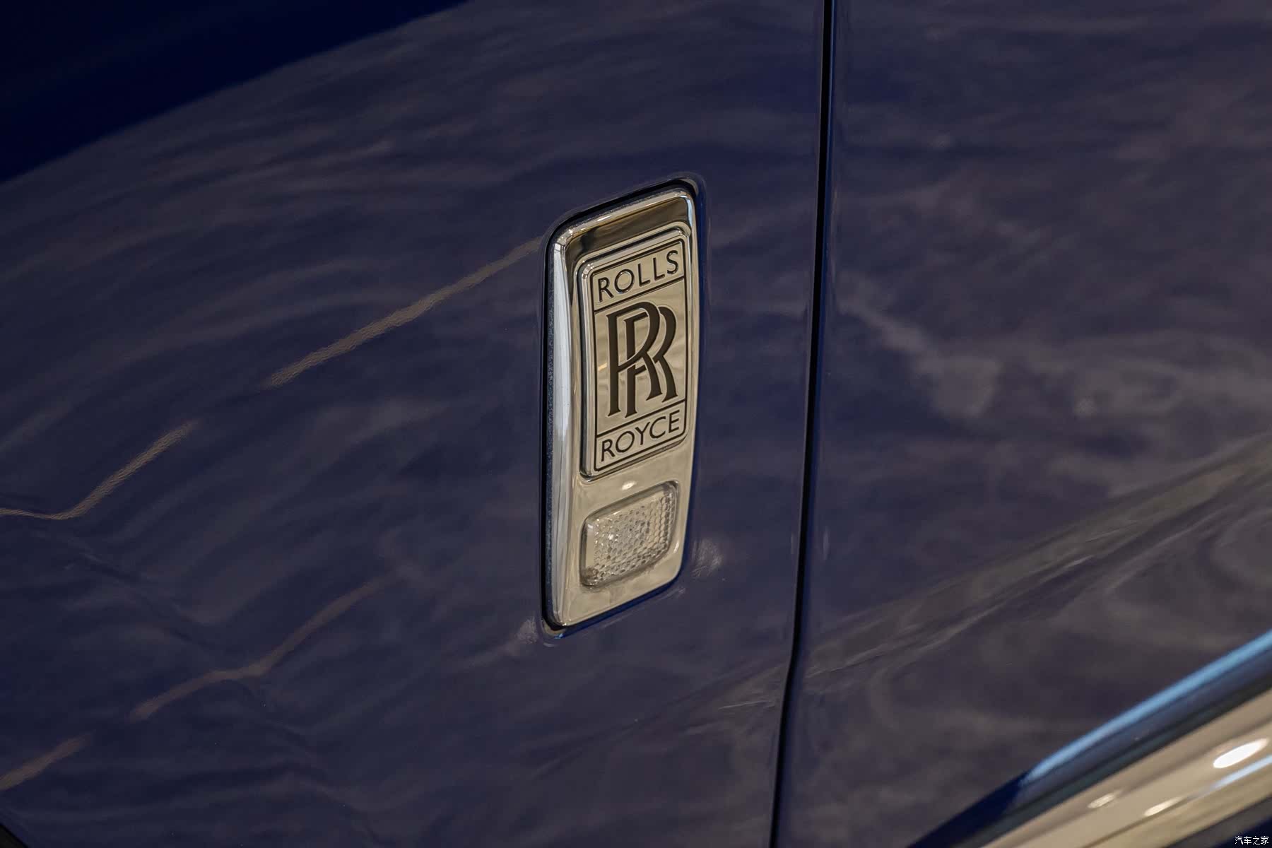Rolls-Royce Cullinan, 2020 все фото