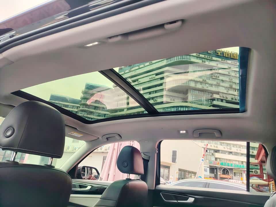 Volkswagen Tourang Volkswagen Tourang