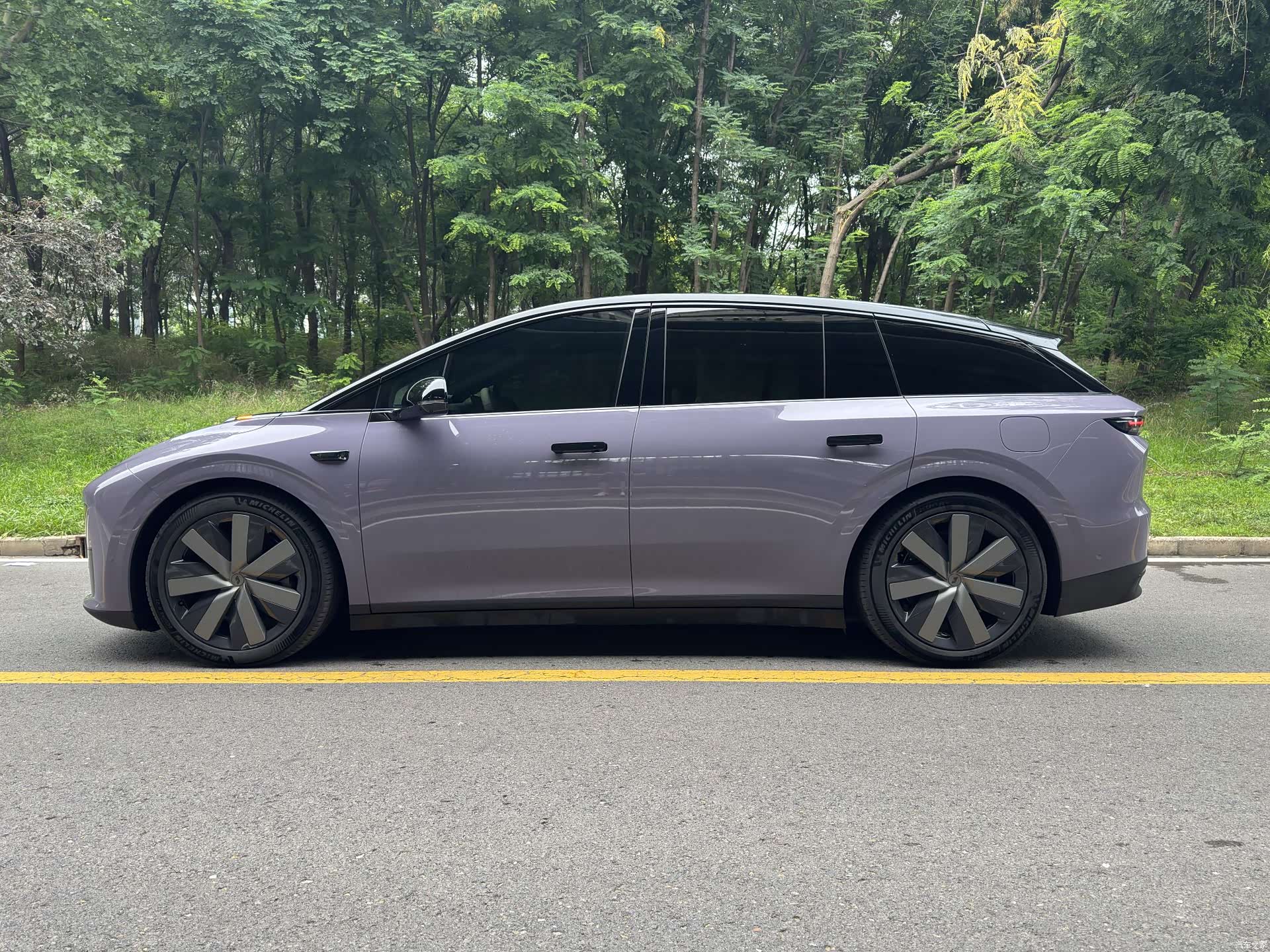 Li Auto i6, 2025 9