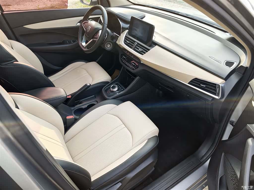 Wuling 360, 2019 17