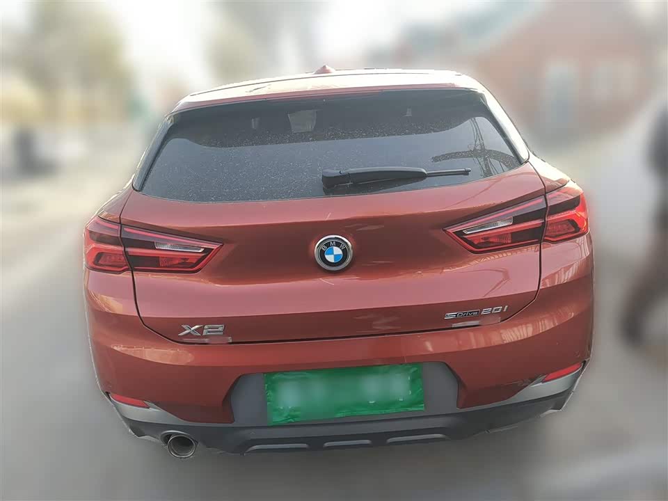 BMW X2