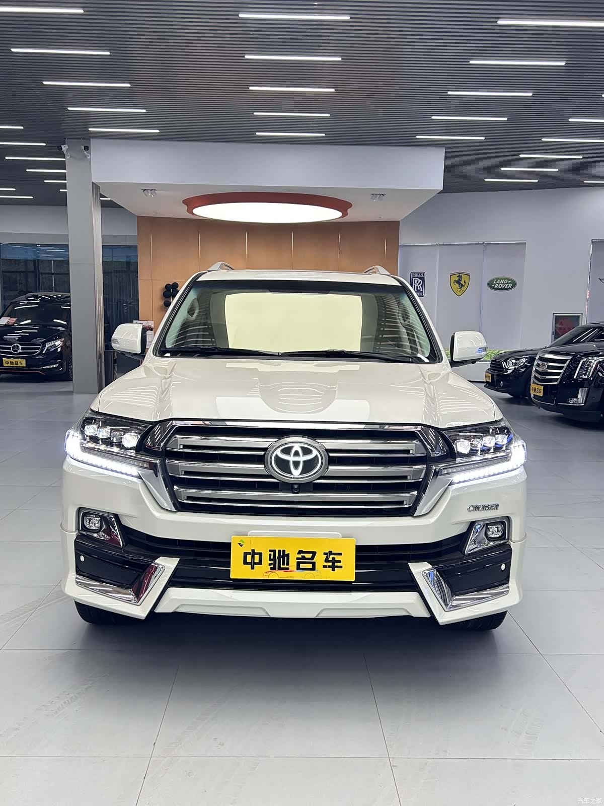 Toyota Land Cruiser, 2020 3