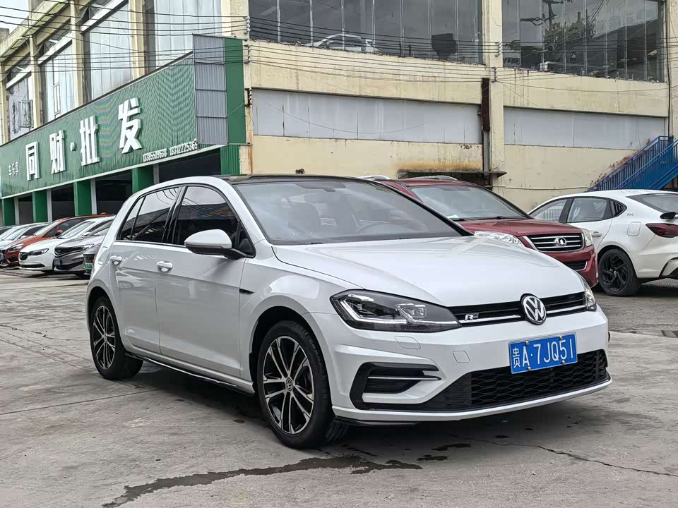 Volkswagen golf