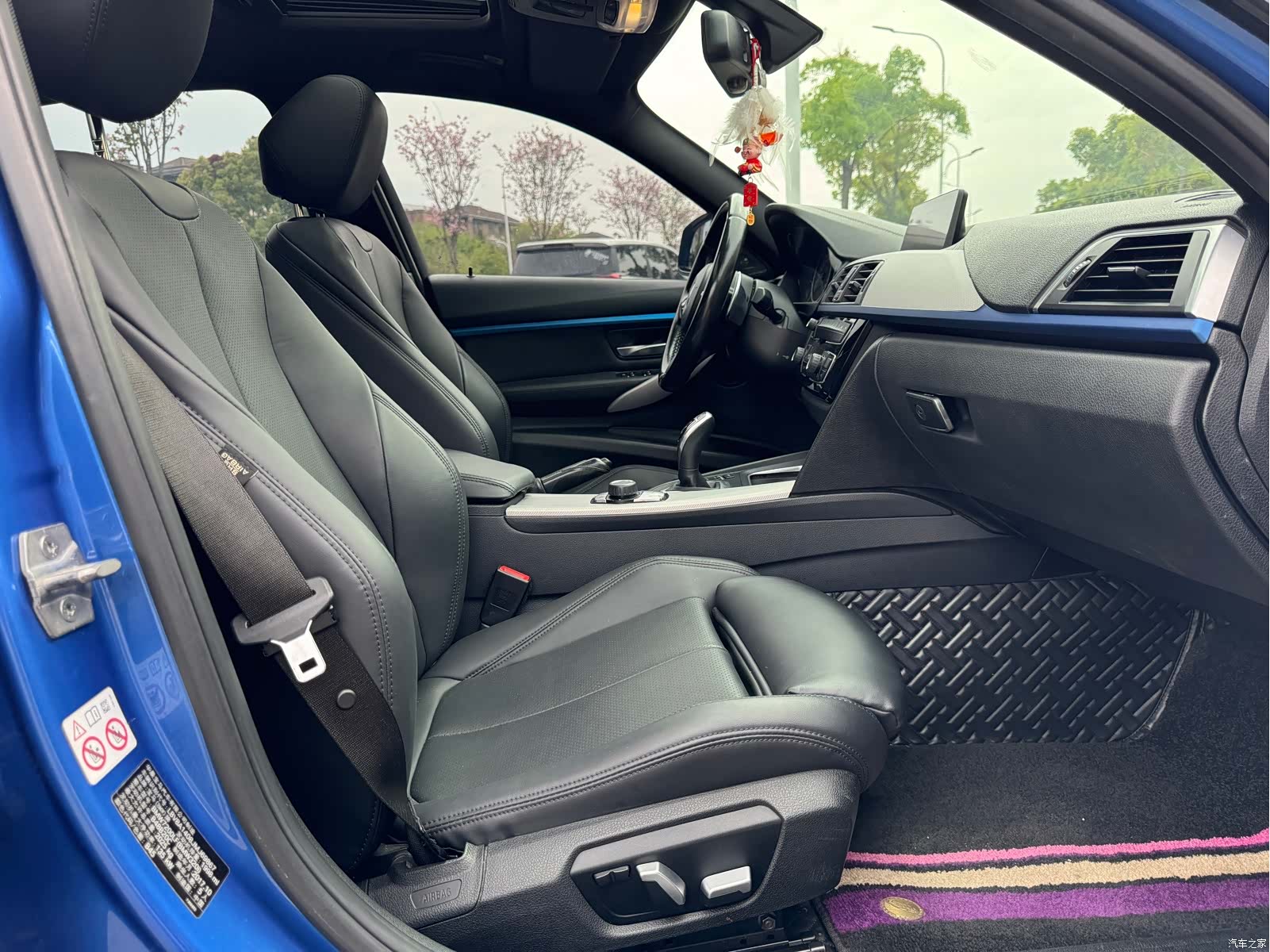 BMW 3 Series, 2018 7
