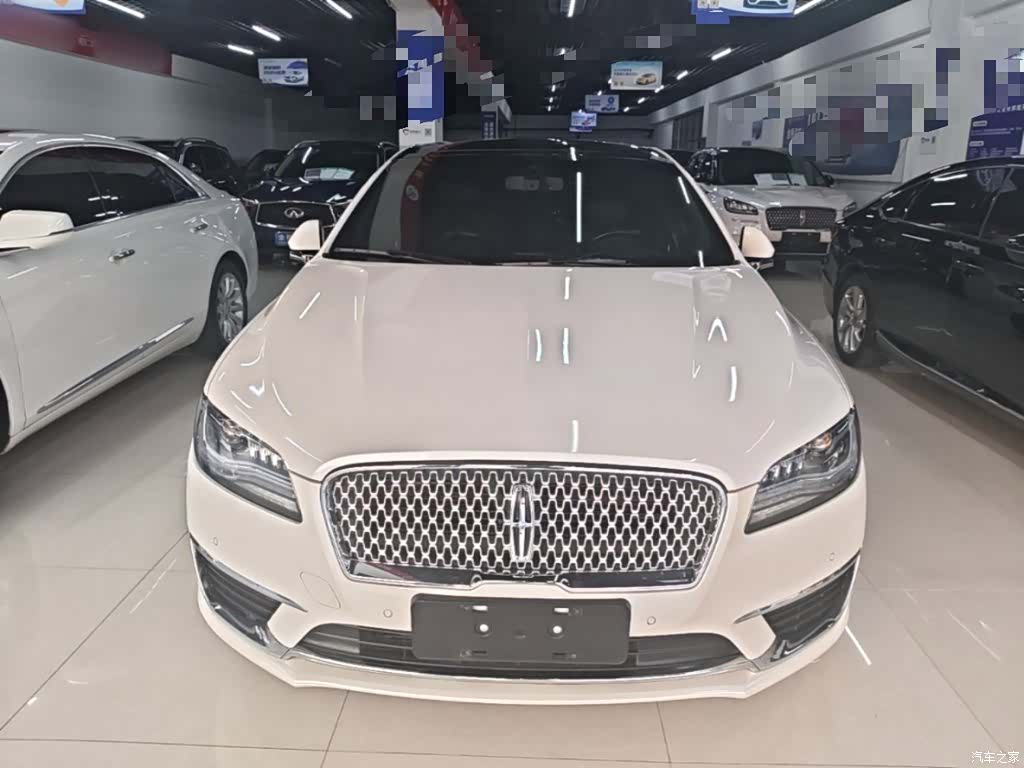 Lincoln MKZ, 2018 3