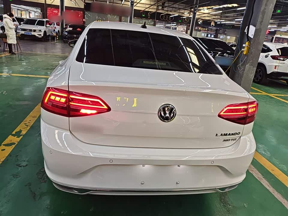 Volkswagen Lingdu