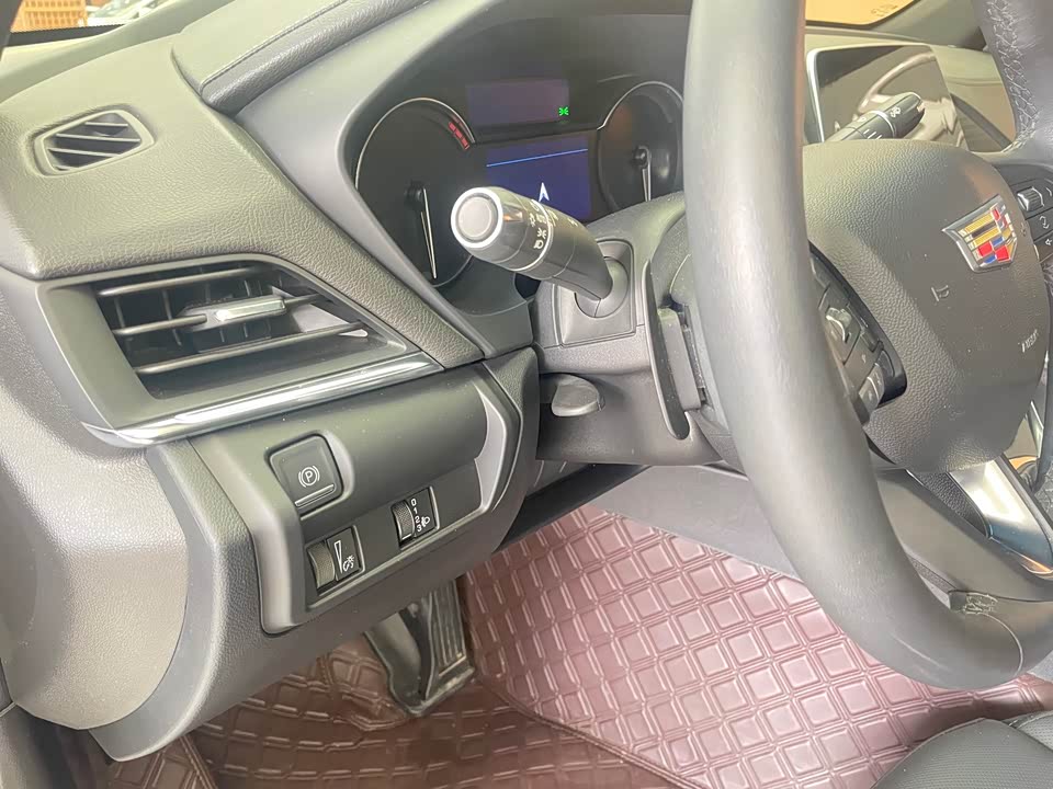 Cadillac CT4