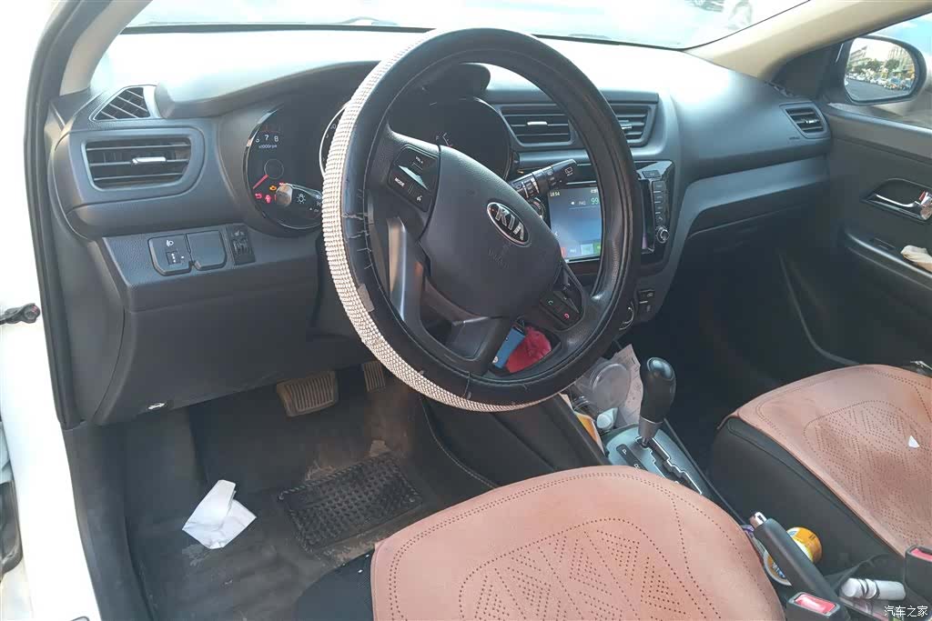 Kia K2, 2014 12