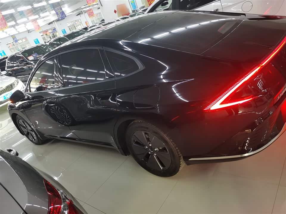 Wuling Wuling Starlight