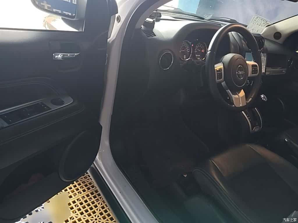 Jeep Compass, 2014 16