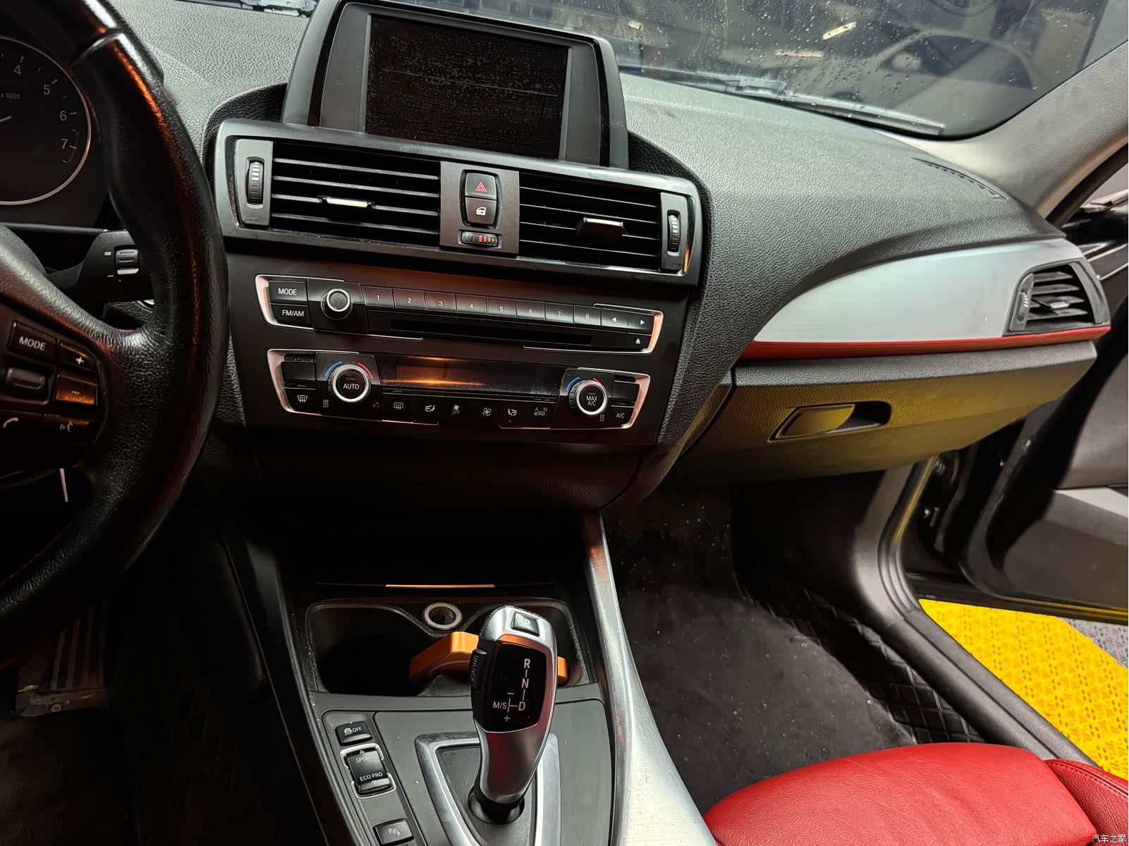 BMW 1 Series, 2012 16