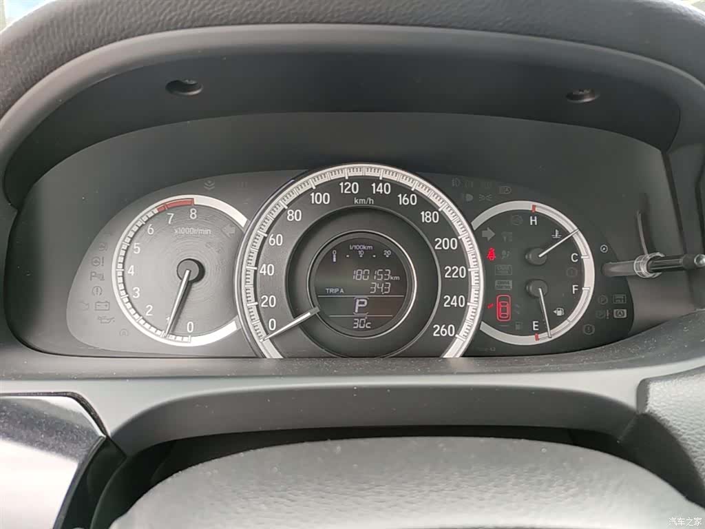 Honda Accord, 2016 12